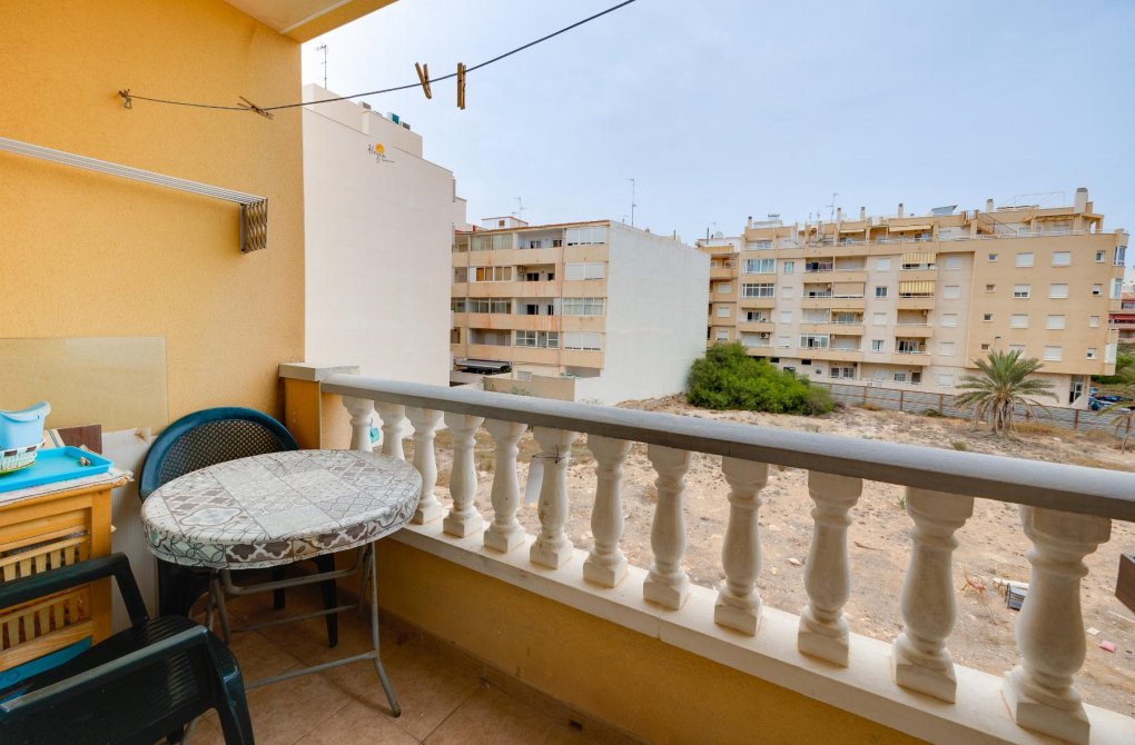 Rynek wtórny - Apartament - Torrevieja - Playa de Los Locos-Curva del Palangre