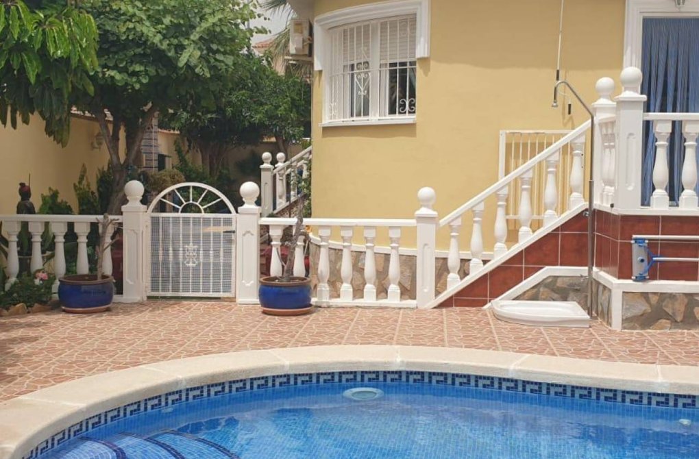 Resale - Villa - Ciudad Quesada - Dona Pepa