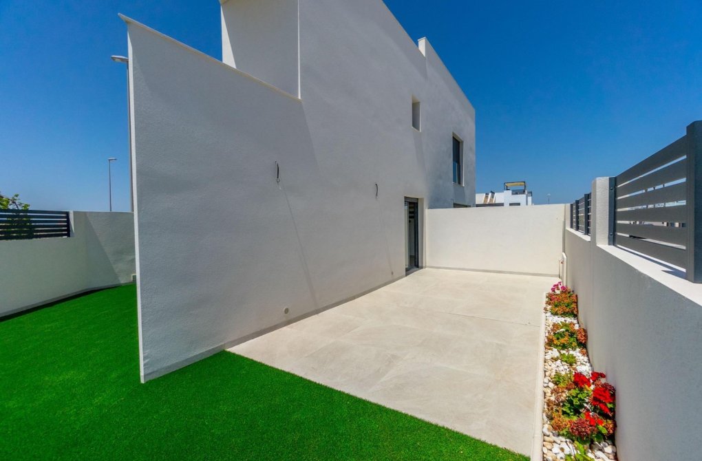 Obra nueva - Villa - Benijofar