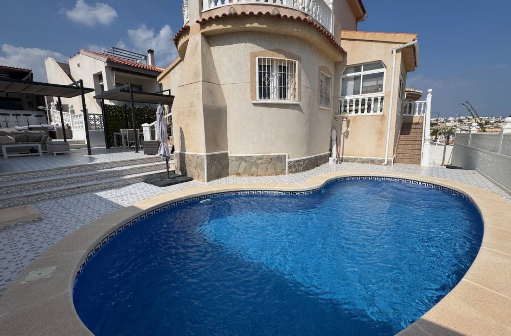 Resale - Villa - Ciudad Quesada - La  Marquesa Golf