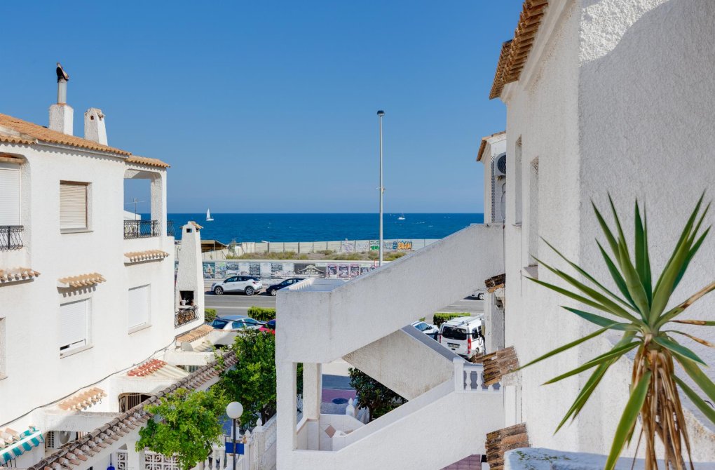 Вторичное жилье - Бунгало - Torrevieja - Playa de los Naufragos