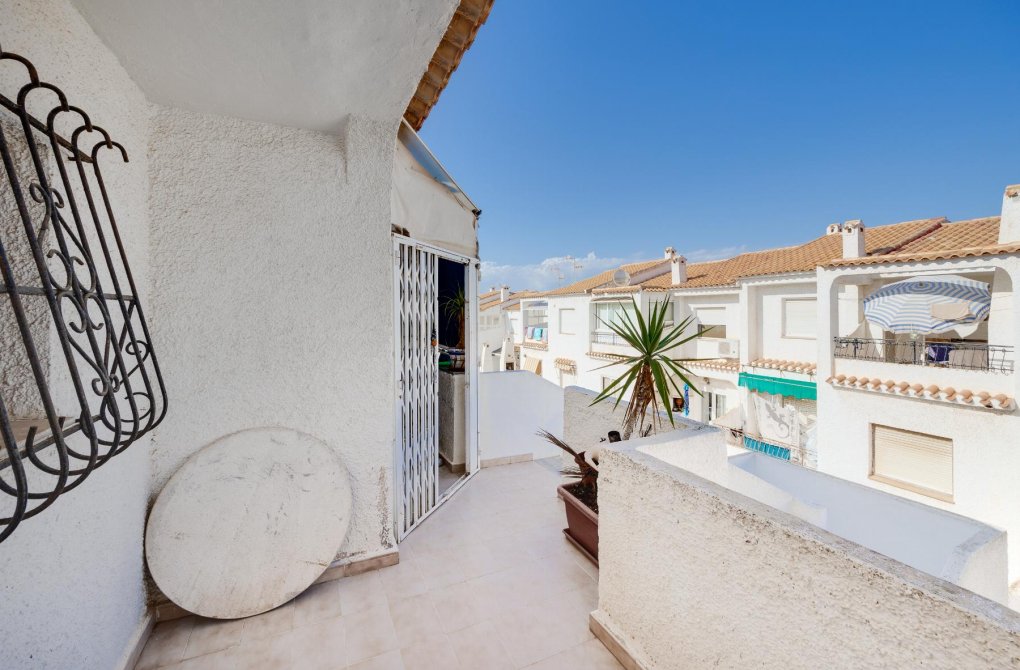 Resale - Bungalow - Torrevieja - Playa de los Naufragos