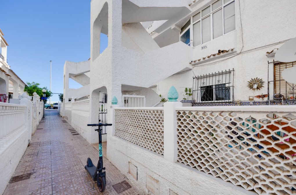 Rynek wtórny - Bungalow - Torrevieja - Playa de los Naufragos