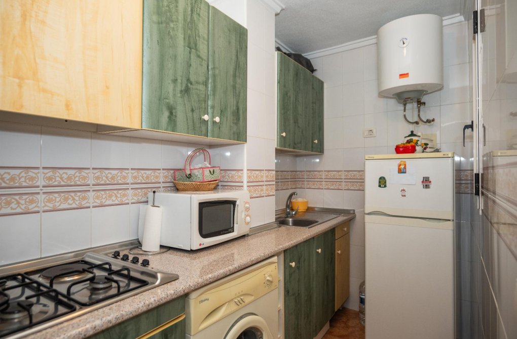 Resale - Apartment - Torrevieja - Centro