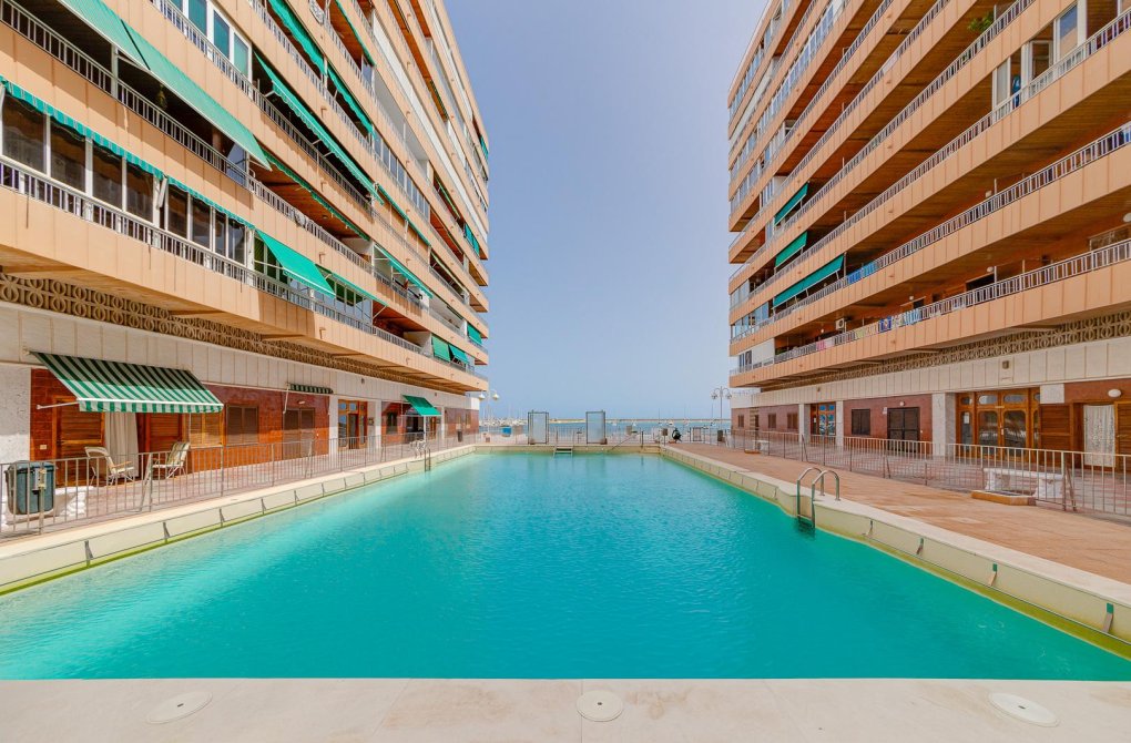 Resale - Apartment - Torrevieja - El Acequión