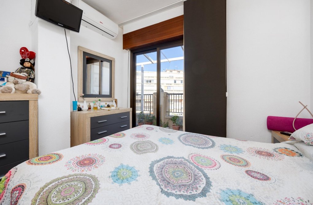 Resale - Apartment - Torrevieja - La Mata