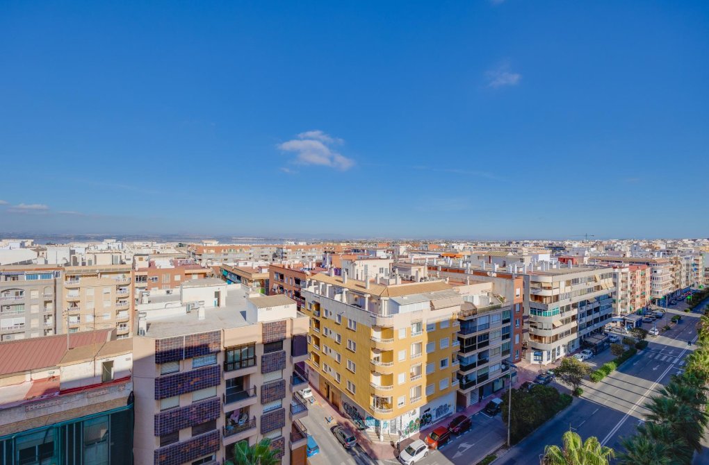 Rynek wtórny - Apartament - Torrevieja - Playa del Acequión