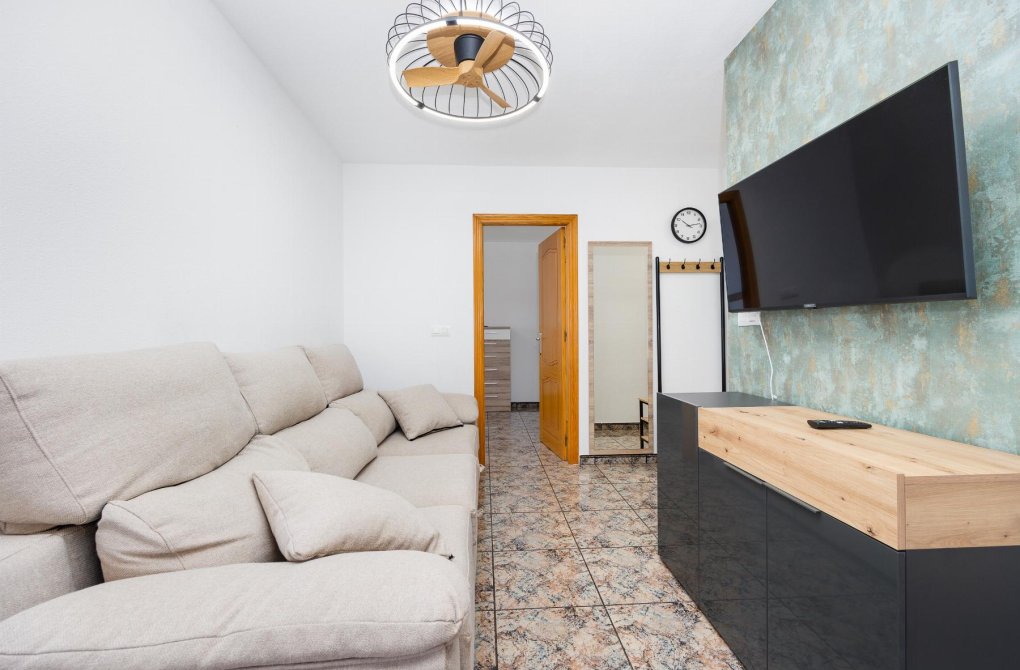 Resale - Apartment - Torrevieja - PLAYA NAUFRAGOS