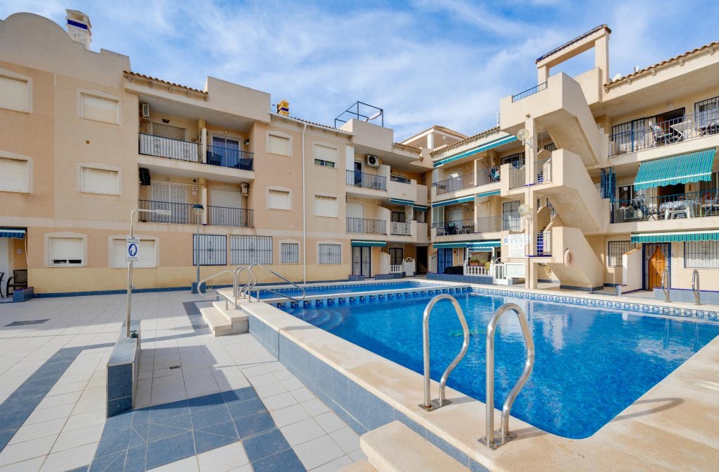 Resale - Apartment - Torrevieja - PLAYA NAUFRAGOS