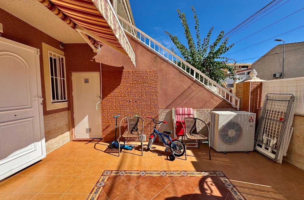 Resale - Bungalow - Torrevieja - Acequion