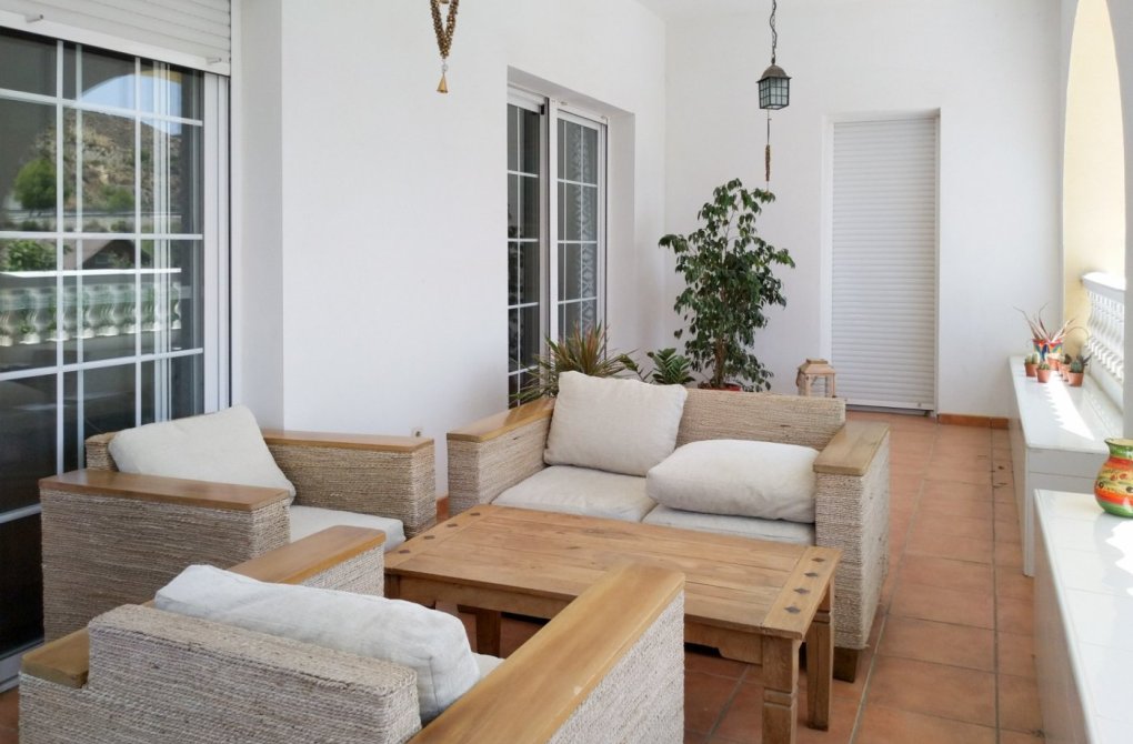 Resale - Country house - Alsodux - ALMERIA