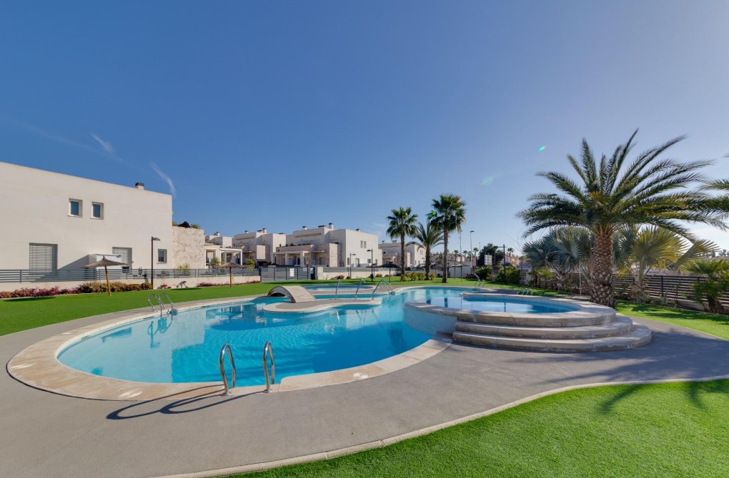 Resale - Apartment - Torrevieja - Sector 25