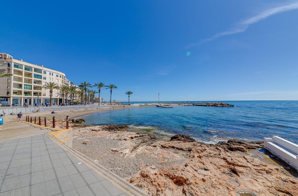 Resale - Apartment - Torrevieja - Sector 25