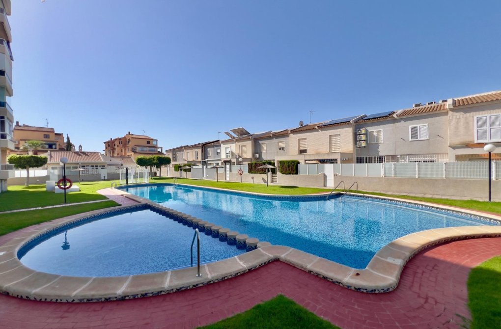 Resale - Apartment - Torrevieja - Torreblanca