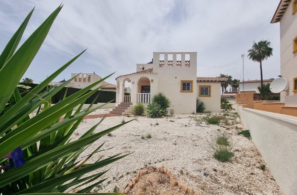 Resale - Villa - Orihuela Costa - Lomas de Cabo Roig