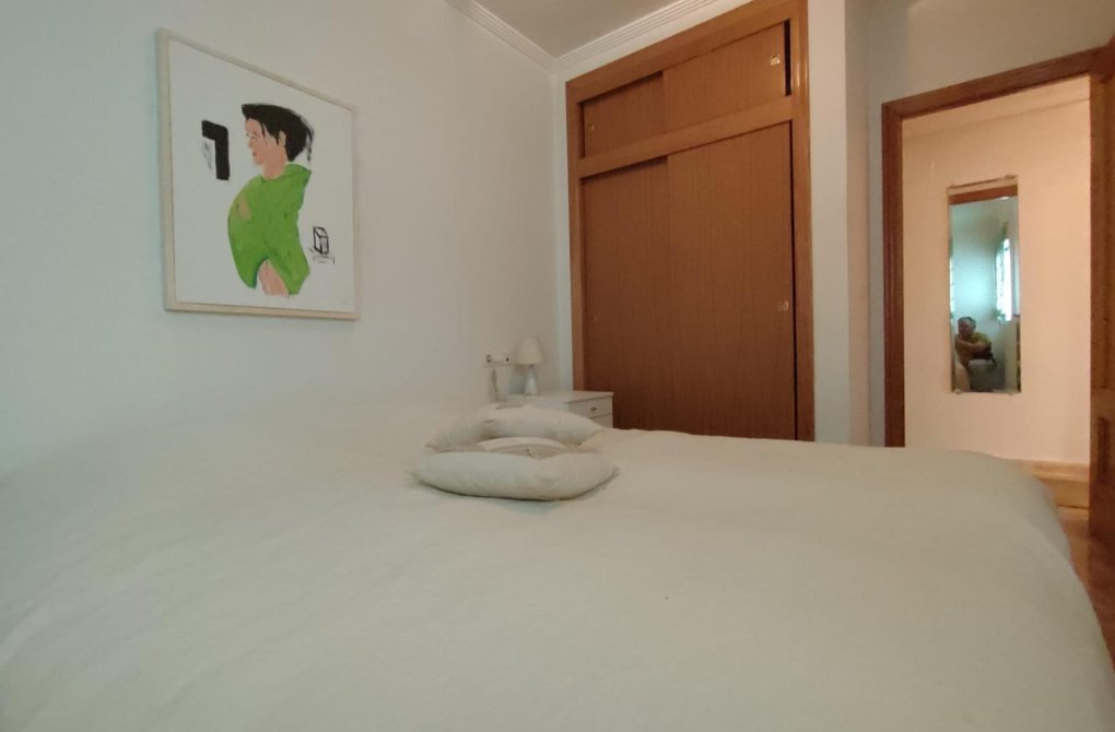 Resale - Apartment - Torrevieja - Playa del cura