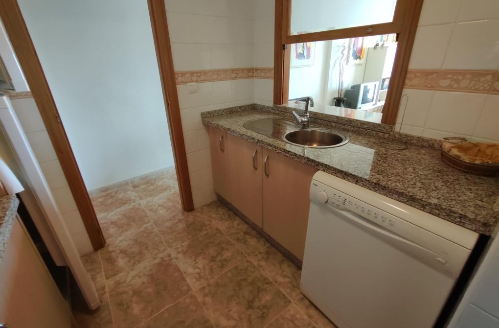 Resale - Apartment - Torrevieja - Playa del cura