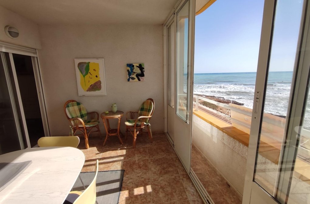 Resale - Apartment - Torrevieja - Playa del cura