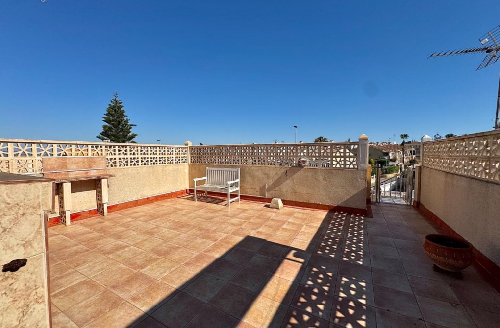 Resale - Bungalow - Torrevieja - Aguas nuevas 2