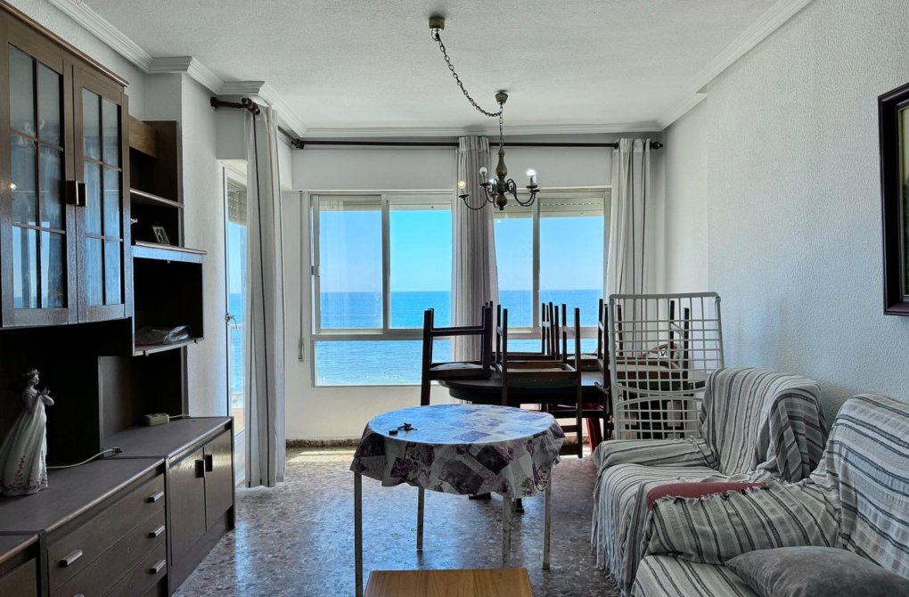 Resale - Apartment - Torrevieja - Playa de los locos