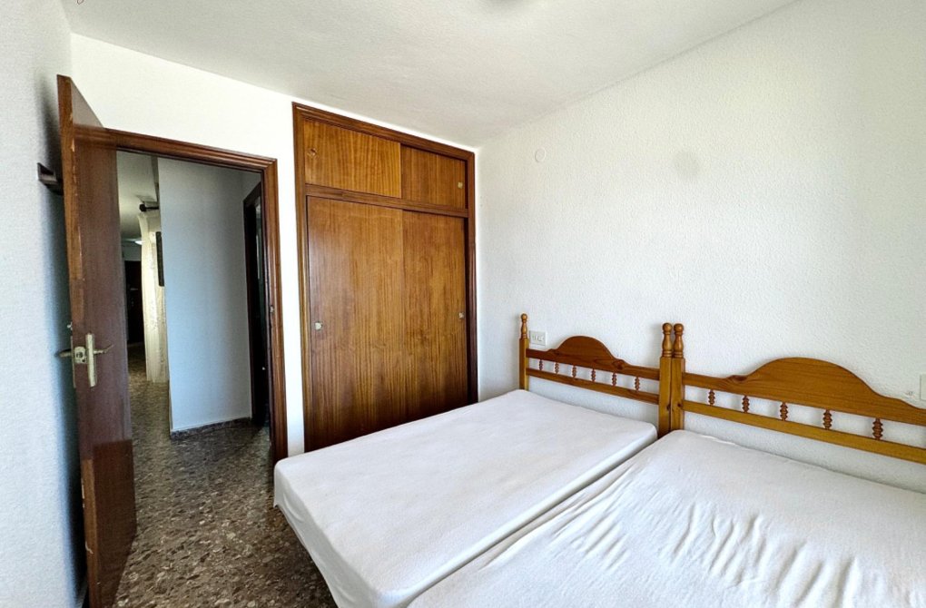 Resale - Apartment - Torrevieja - Playa de los locos