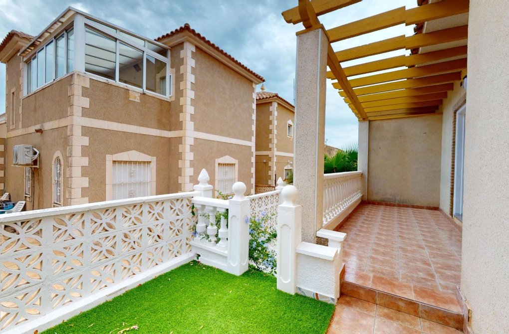 Resale - Terraced house - San Miguel de Salinas - BLUE LAGOON