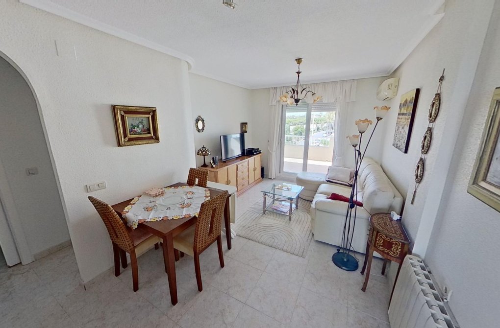 Resale - Apartment - Torrevieja - Eliseos playa