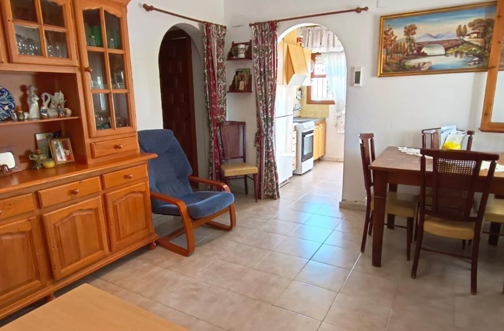 Resale - Villa - Torrevieja - San luis