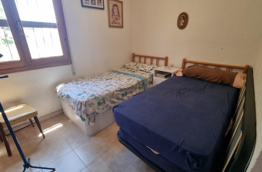 Resale - Villa - Torrevieja - San luis