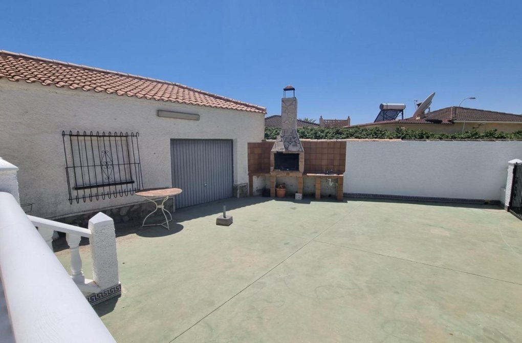 Resale - Villa - Torrevieja - San luis