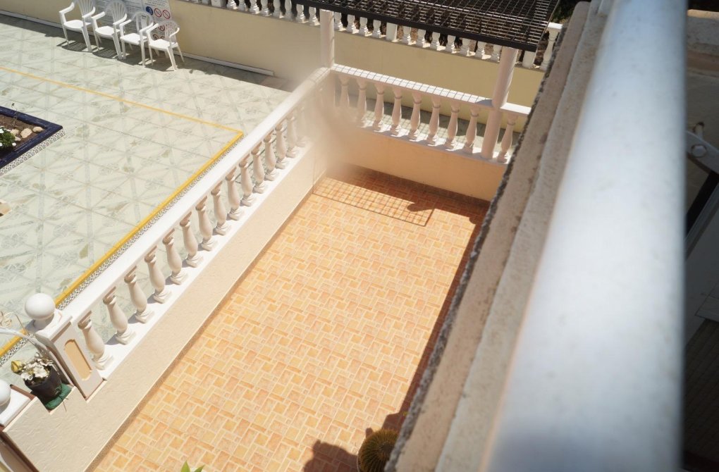 Resale - Bungalow - Torrevieja - Los altos