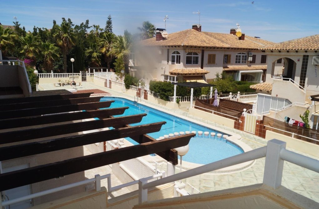 Resale - Bungalow - Torrevieja - Los altos