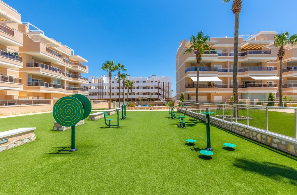 Resale - Apartment - Orihuela Costa - Los Dolses