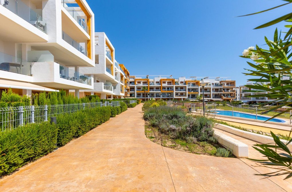 Resale - Apartment - Orihuela Costa - Los Dolses