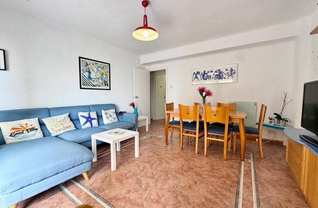 Resale - Apartment - Torrevieja - Playa del cura