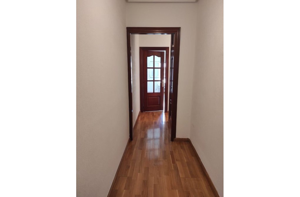 Resale - Apartment - Oviedo - C. naranco