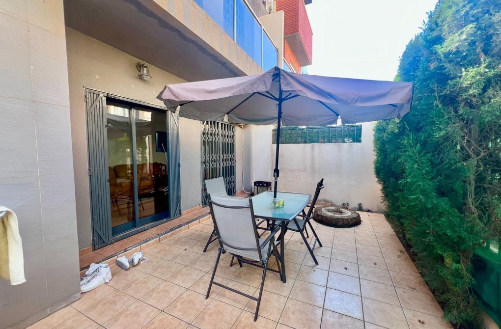 Resale - Triplex - Torrevieja - Sector 25