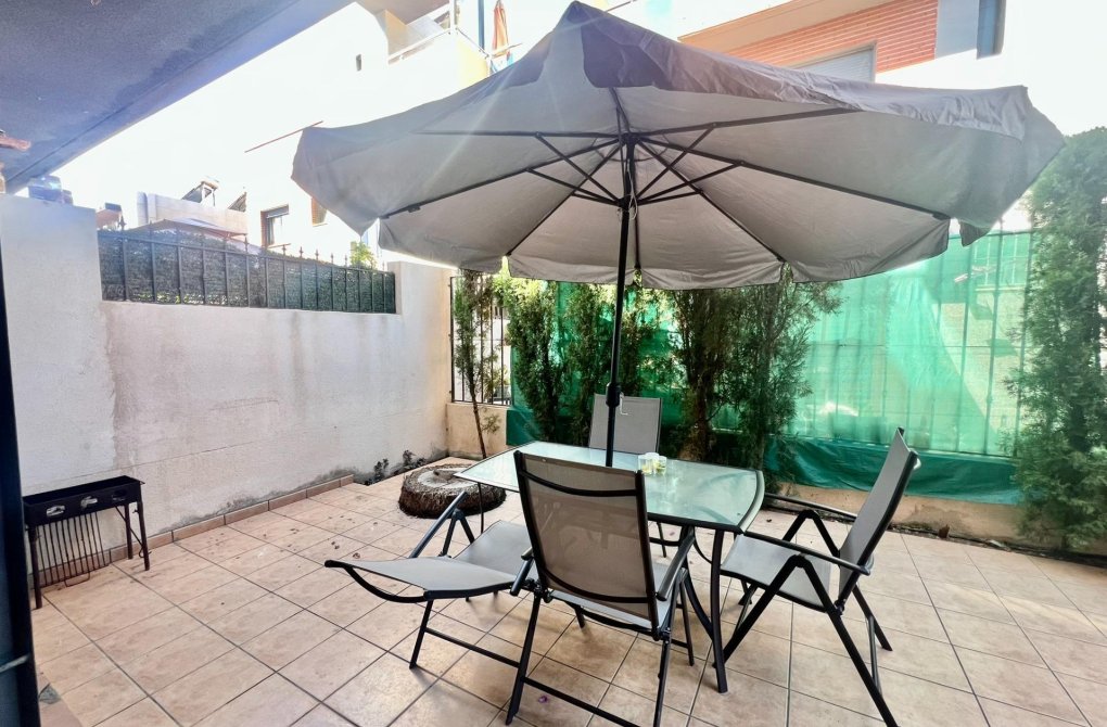 Resale - Triplex - Torrevieja - Sector 25