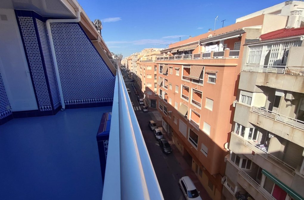 Resale - Penthouse - Torrevieja - Habaneras