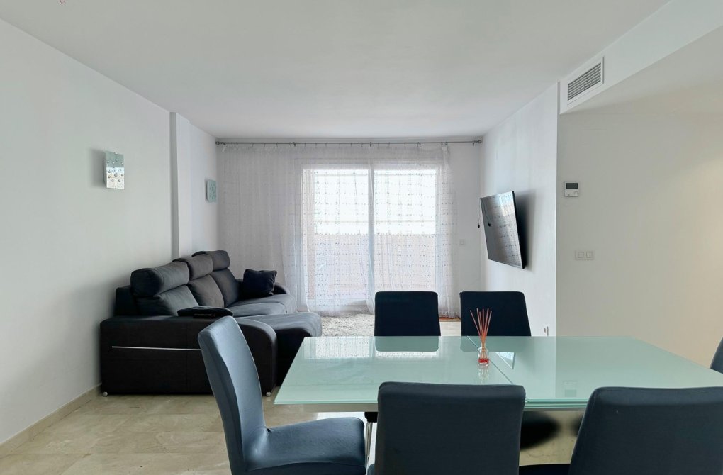 Rynek wtórny - Apartament - Torrevieja - Punta prima