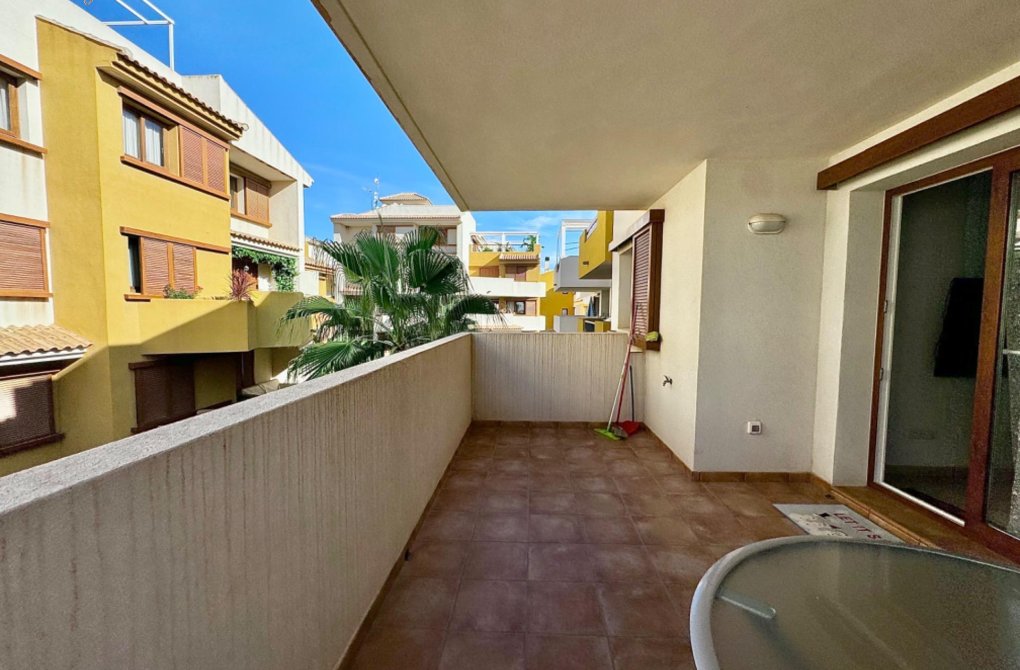 Rynek wtórny - Apartament - Torrevieja - Punta prima