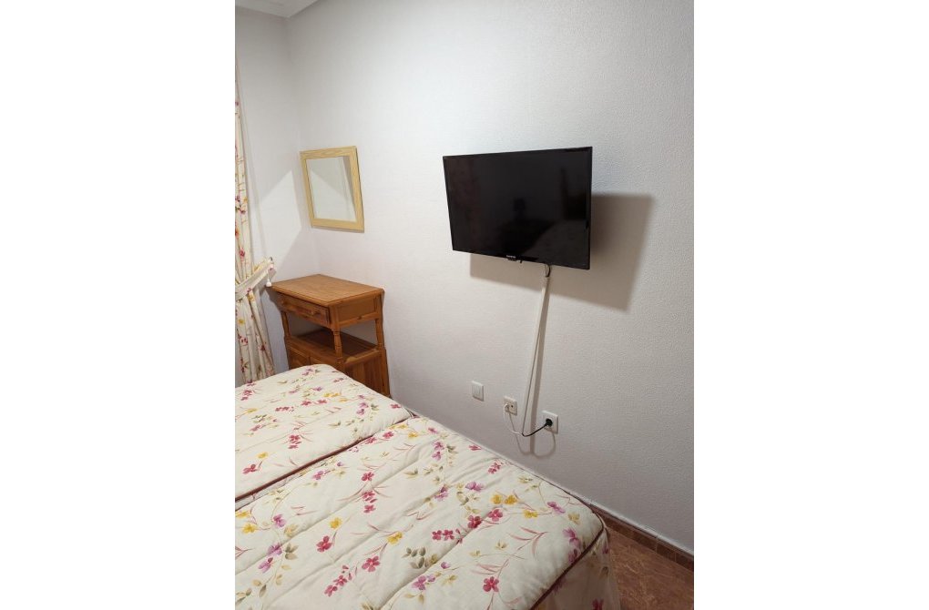 Resale - Apartment - Torrevieja - Playa del cura