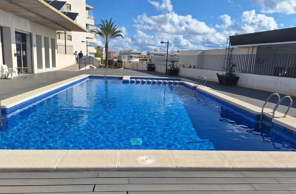 Resale - Apartment - Orihuela Costa - Los Dolses