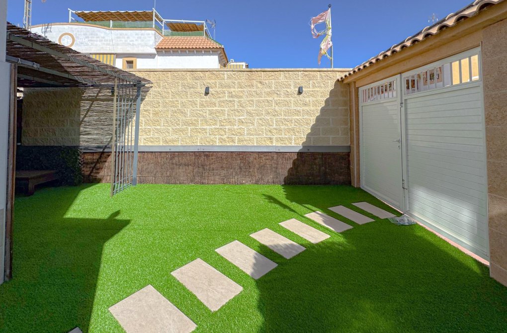 Resale - Bungalow - Torrevieja - Parque las naciones