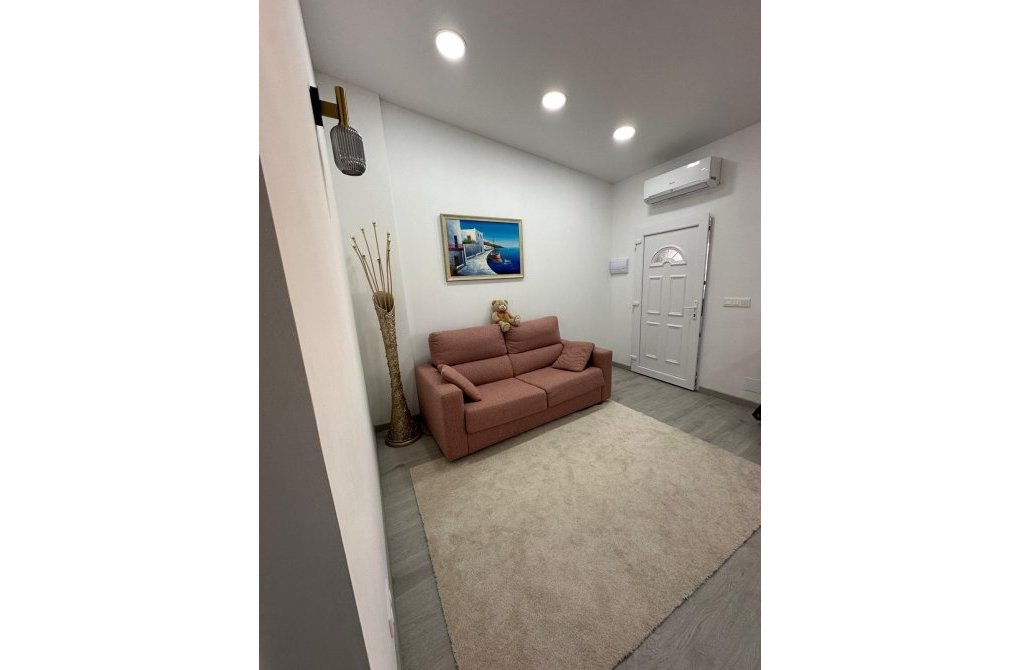 Resale - Bungalow - Torrevieja - Nueva Torrevieja