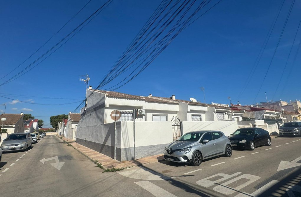 Resale - Bungalow - Torrevieja - El limonar