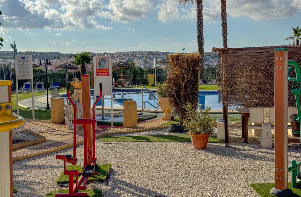 Resale - Villa - Orihuela Costa - Los Altos