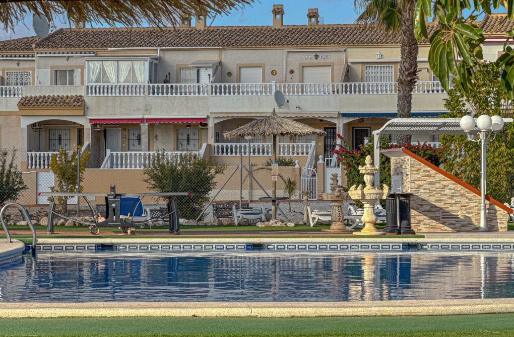 Resale - Villa - Orihuela Costa - Los Altos