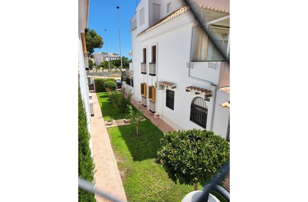 Resale - Bungalow - Torrevieja - Torreblanca