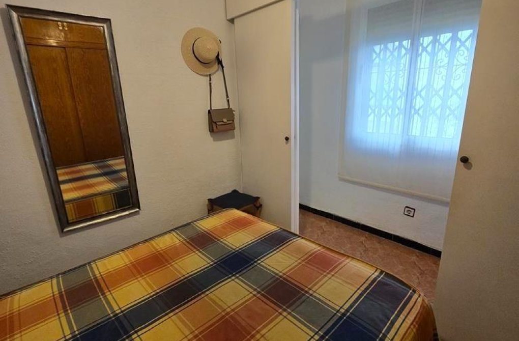 Resale - Bungalow - Torrevieja - Torreblanca